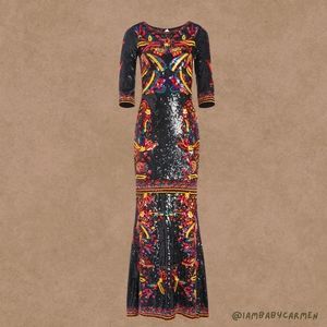 Alice + Olivia 🎀 NWT Sequin Flare Dress with Open Back